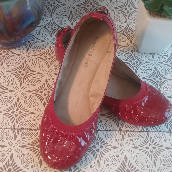 Bandolino Red Patent Ballet Flats | Size 8